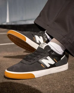 New Balance 306 V1 Shoes Black/white