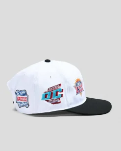 DC Shoes 30 Year Champion Snapback Cap White / Black Clearance