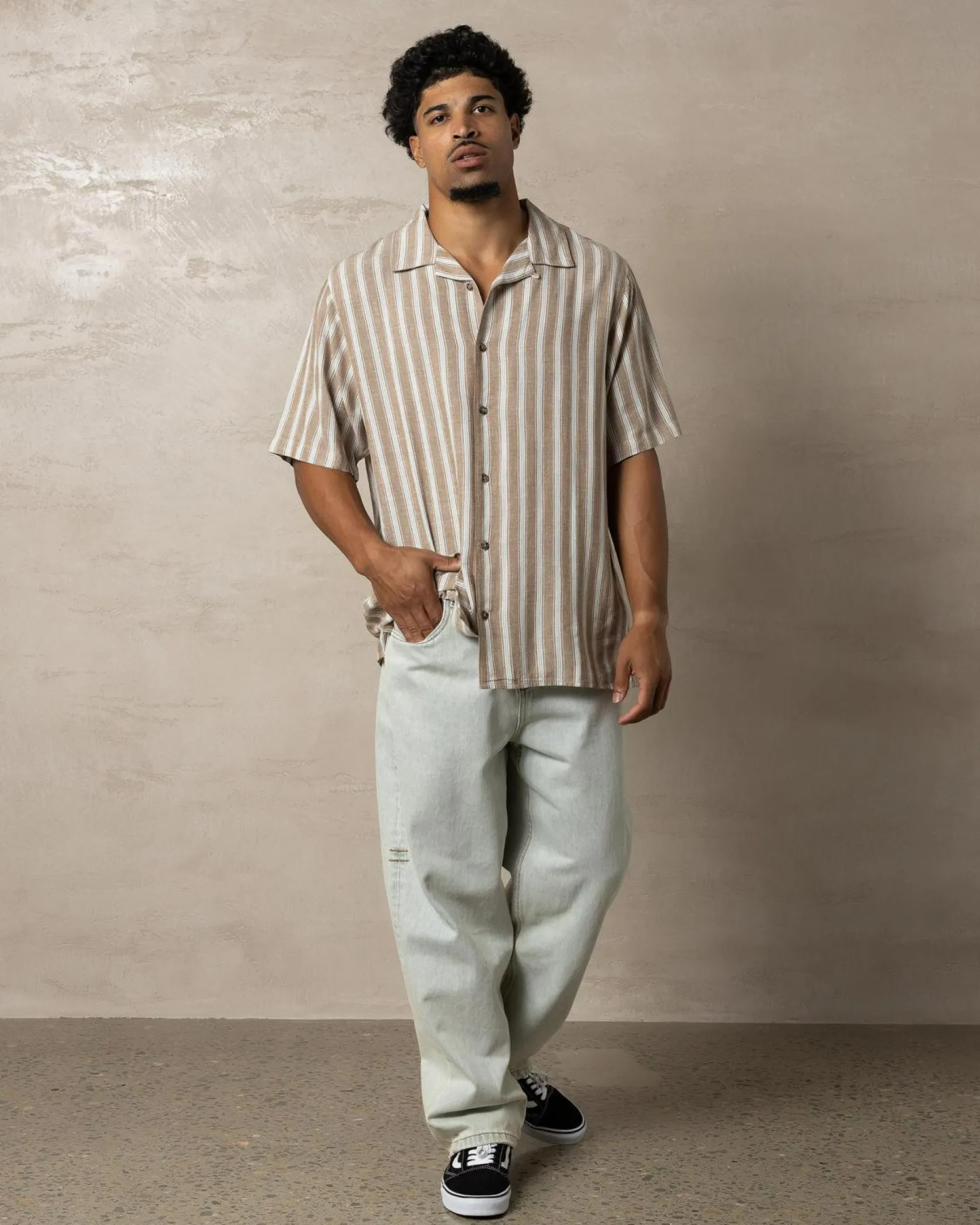 RVCA Beat Stripe Vintage Short Sleeve Shirt Ermine Hot