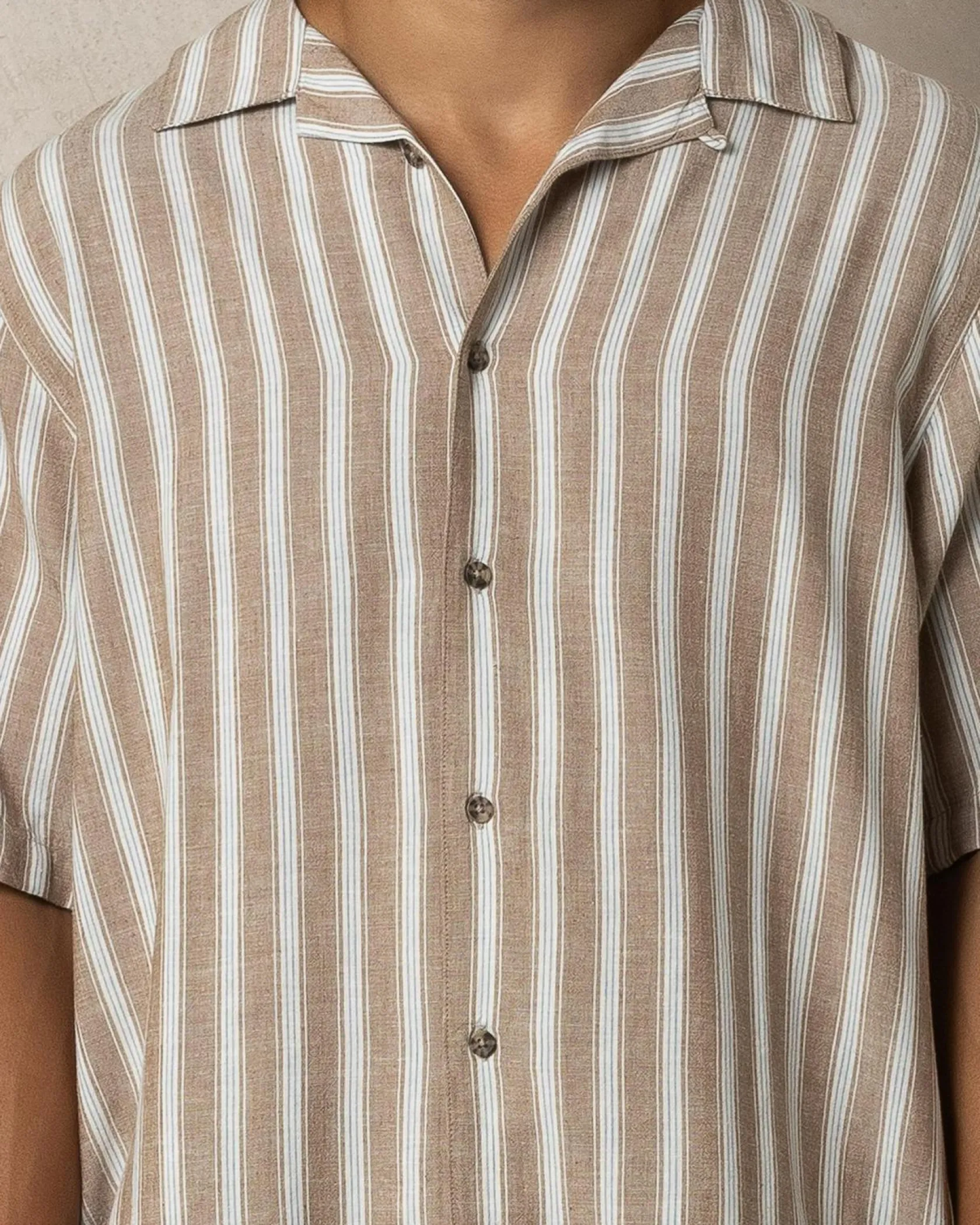 RVCA Beat Stripe Vintage Short Sleeve Shirt Ermine Hot