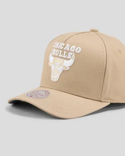 Mitchell & Ness Chicago Bulls Pro Pinch Snapback Cap Oat Sale