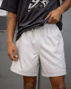 Nike Club Flow Shorts Photon Dust/white Hot