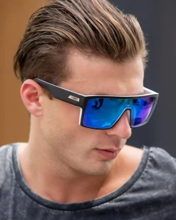 Unit Command Polarised Sunglasses Matte Black/white Polar Hot