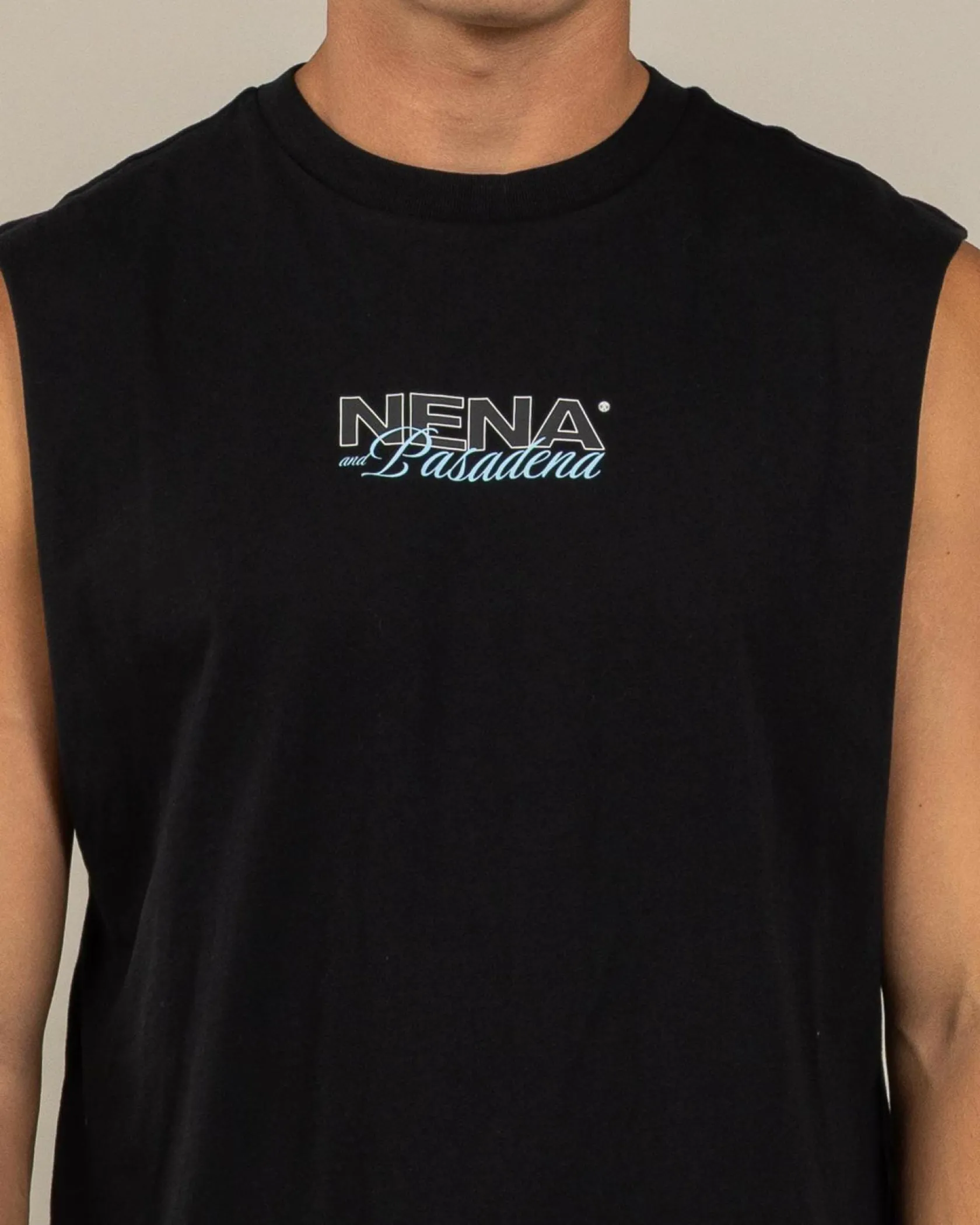 Nena & Pasadena Conclude Relaxed Muscle Tank Jet Black Online