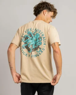 Salty Life Deep Hook T-Shirt Sand Acid Sale