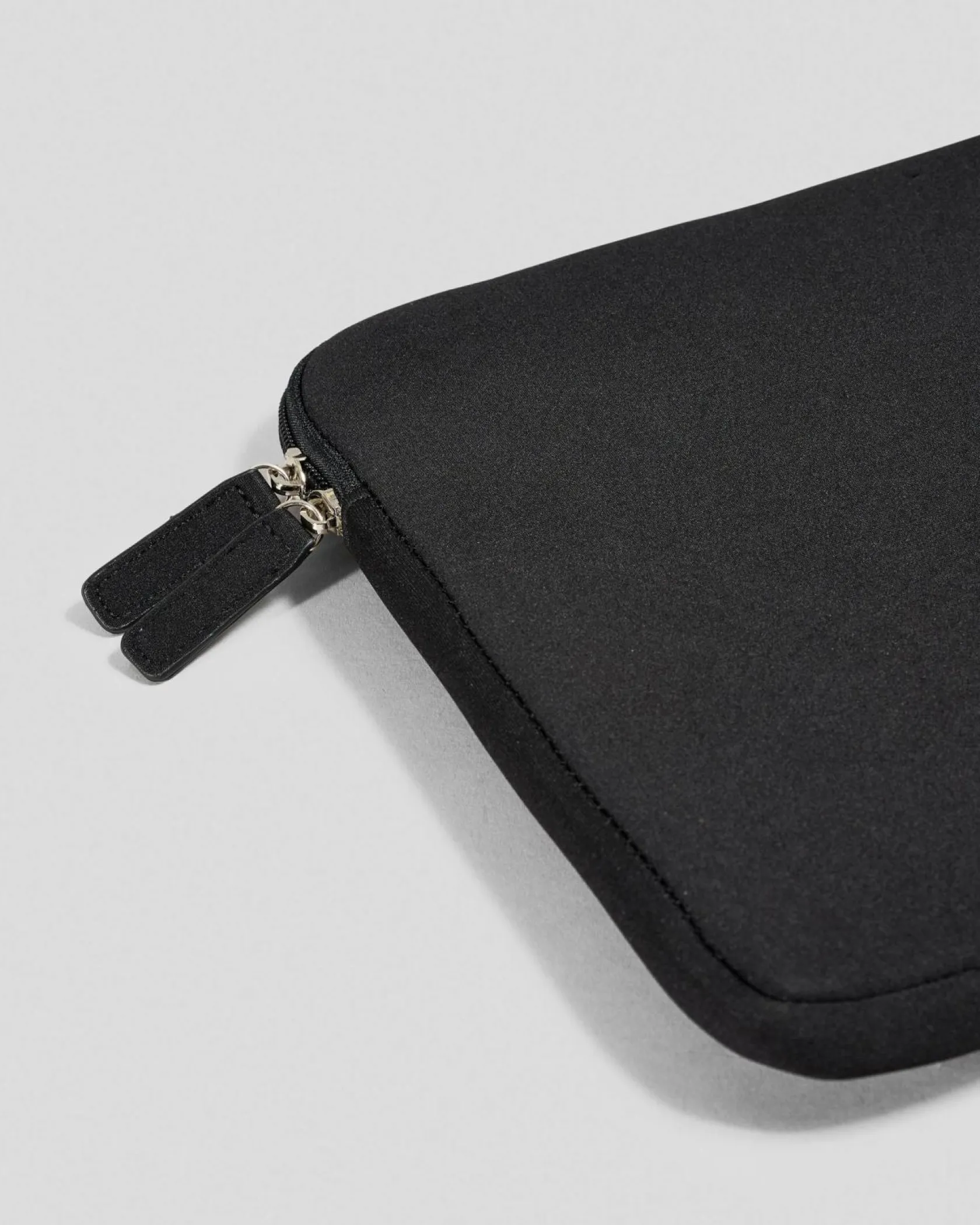 Ava And Ever Essential Laptop Sleeve Black Sale
