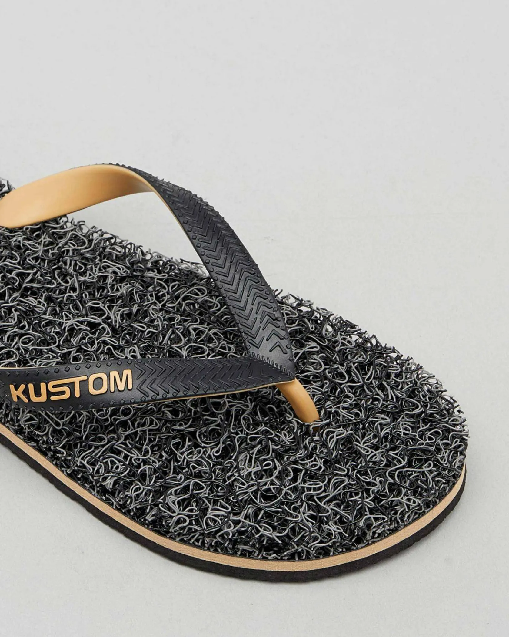 Kustom Noodle Marle Thongs Black/tan New