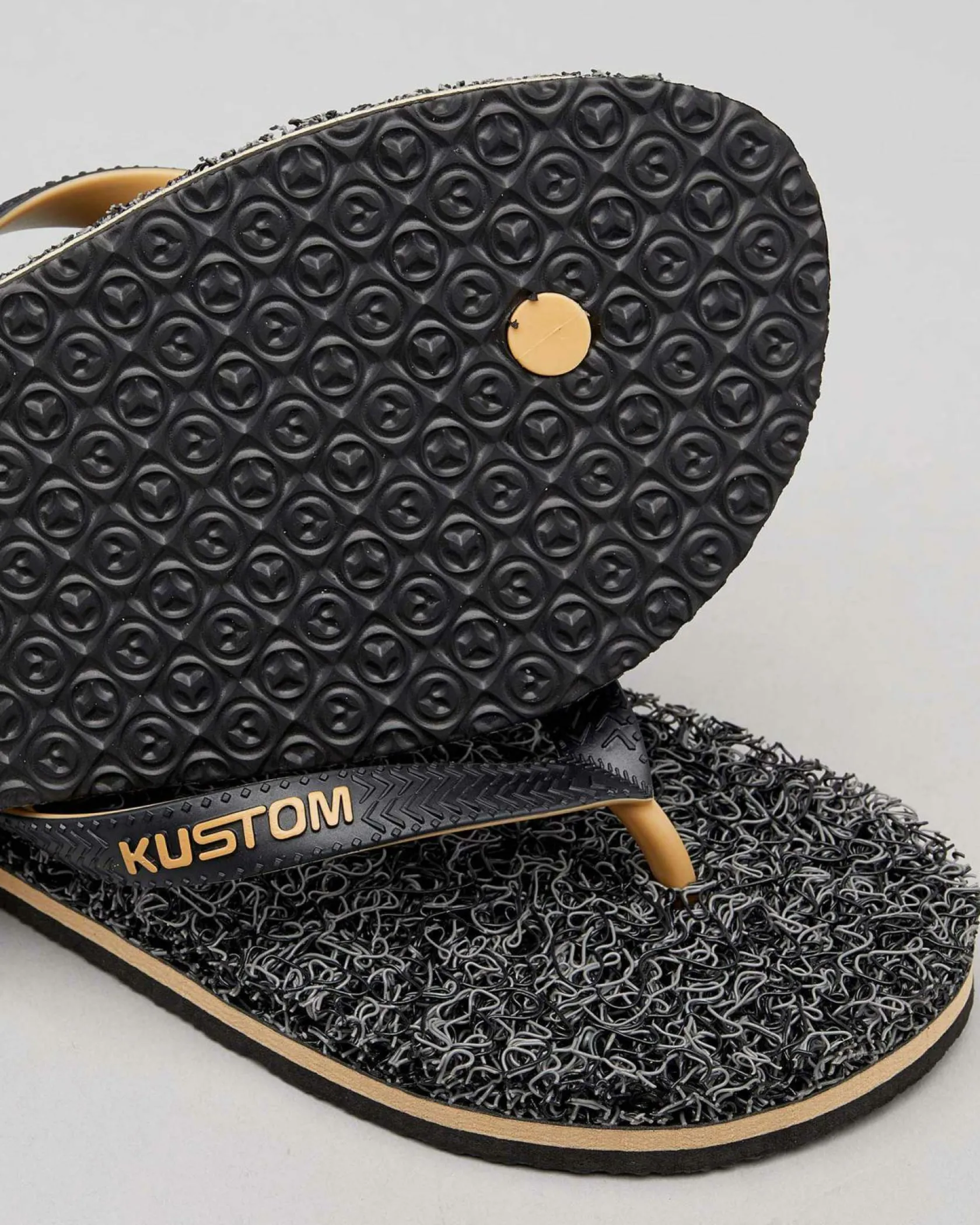 Kustom Noodle Marle Thongs Black/tan New