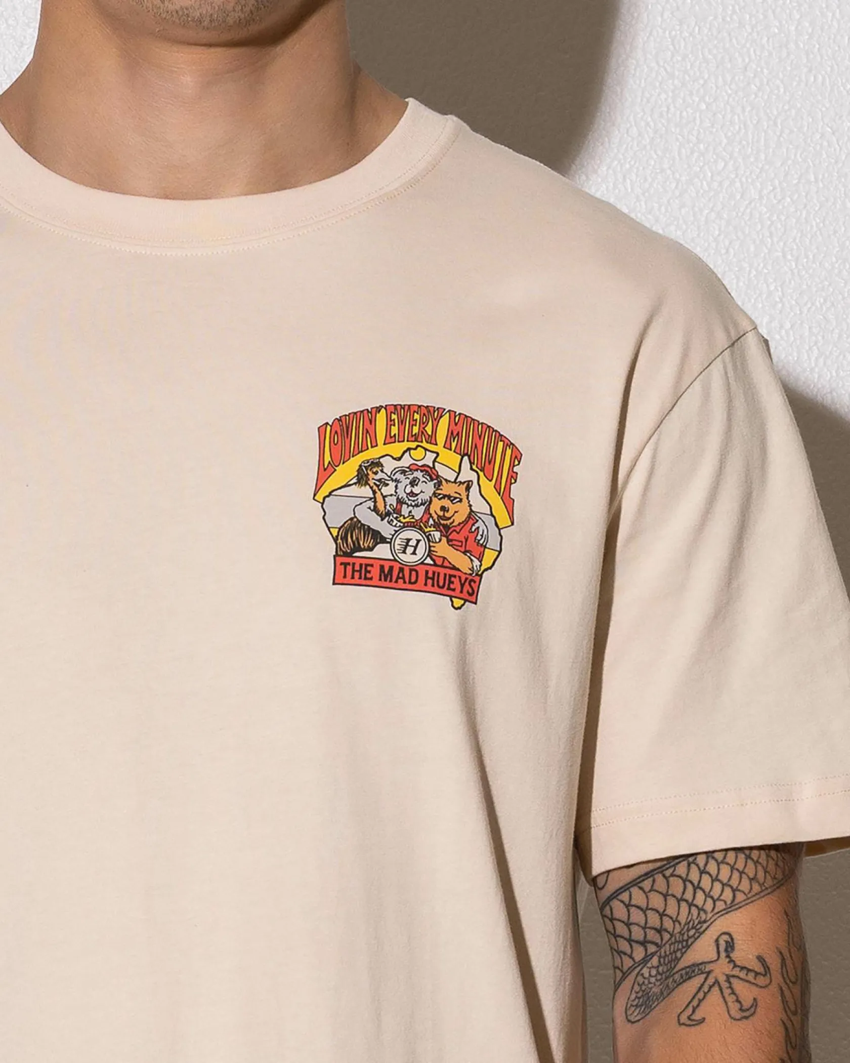 The Mad Hueys Oz Straya T-Shirt Cement Clearance