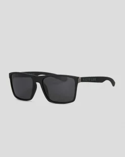Salty Life Pacific Polarised Sunglasses Rubber Black Hot