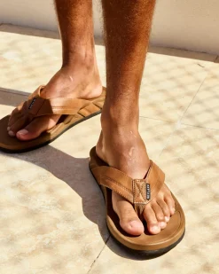 Skylark Sunny Thongs Camel