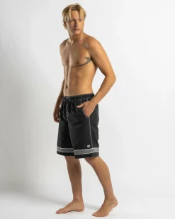 Billabong Throw On 2.0 Board Shorts Black