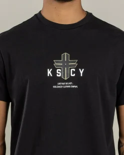 Kiss Chacey Tomb Dual Curve T-Shirt Jet Black Best