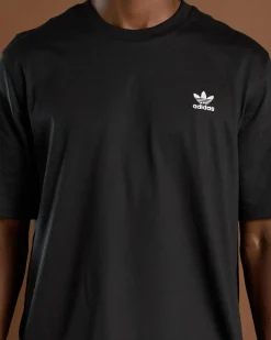 adidas Trefoil Essential T-Shirt Black New