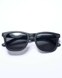 Carve Wow Vision Polarised Sunglasses Matt Black/ Grey